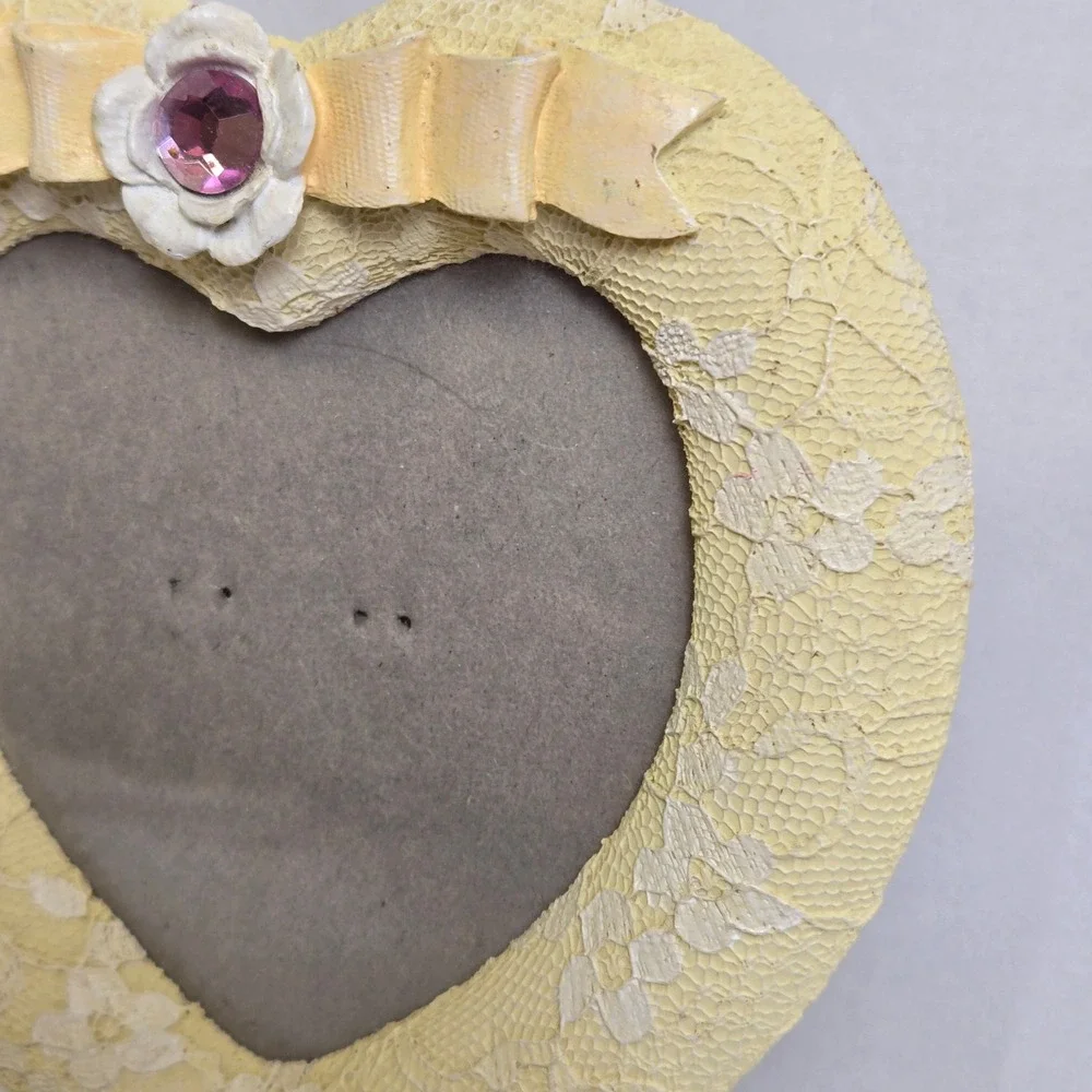 Avon Victorian Memories Birthstone Heart Picture Frame 5